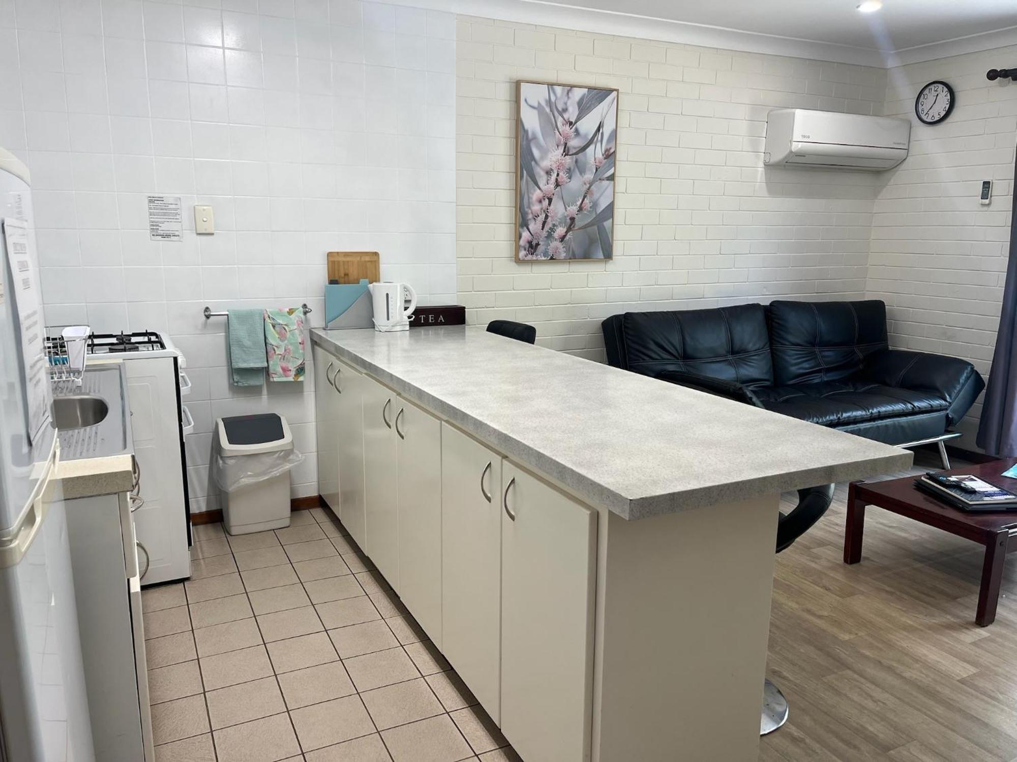 Emu Beach Chalets Олбани Экстерьер фото