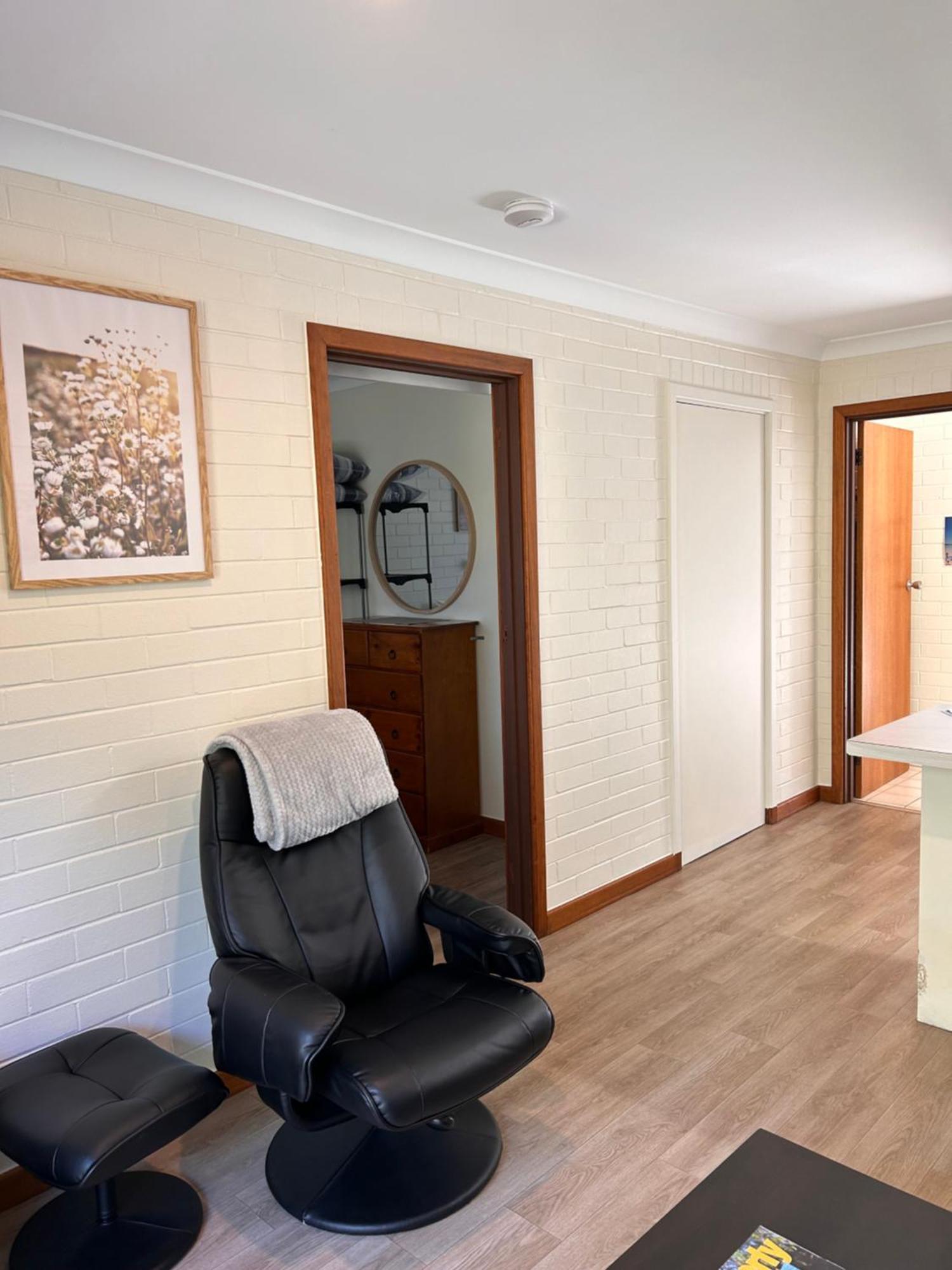 Emu Beach Chalets Олбани Экстерьер фото